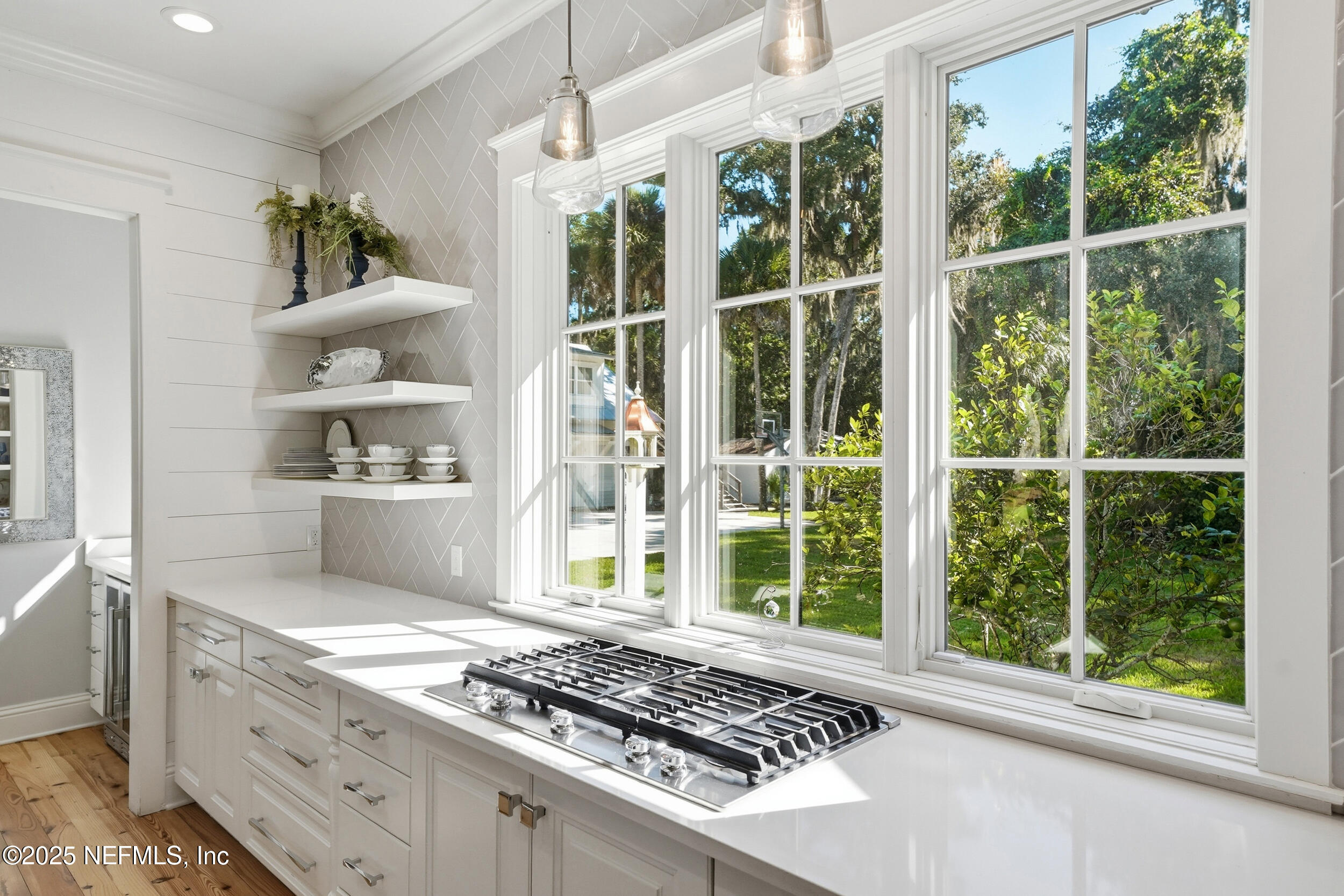 4745 Palm Valley Road Ponte Vedra Beach, FL 32082 - Photo 19 of 104 Gas cooktop