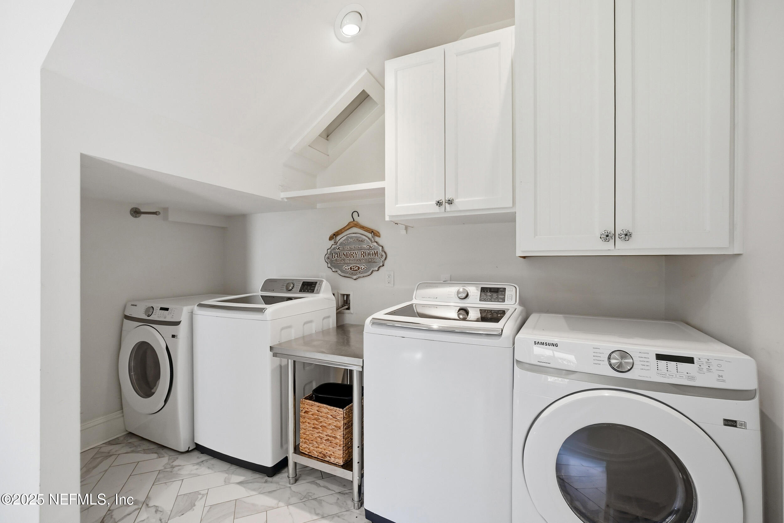 4745 Palm Valley Road Ponte Vedra Beach, FL 32082 - Photo 31 of 104 a view of kitchen and washer and dryer