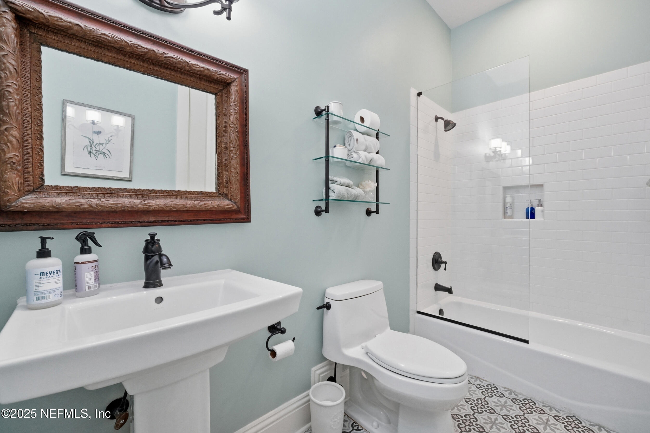 4745 Palm Valley Road Ponte Vedra Beach, FL 32082 - Photo 44 of 104 Downstairs bath