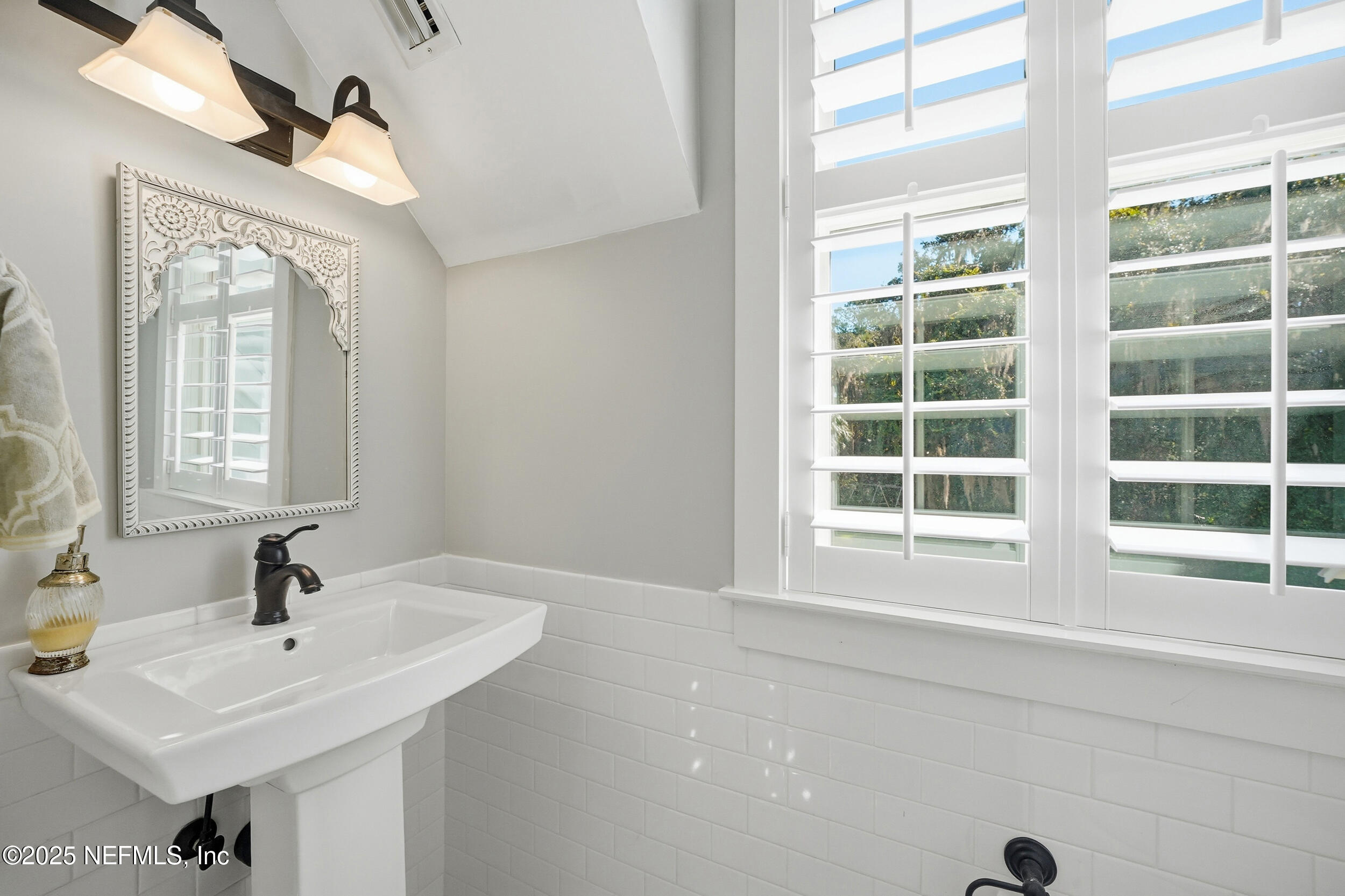 4745 Palm Valley Road Ponte Vedra Beach, FL 32082 - Photo 57 of 104 Half bath