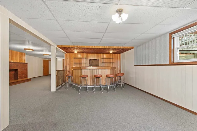 $334,900 | 230 South County Line Road, De Pere, WI 54115