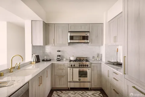 $1,025,000 | 401 Harrison Street, Unit 17G, San Francisco, CA 94105