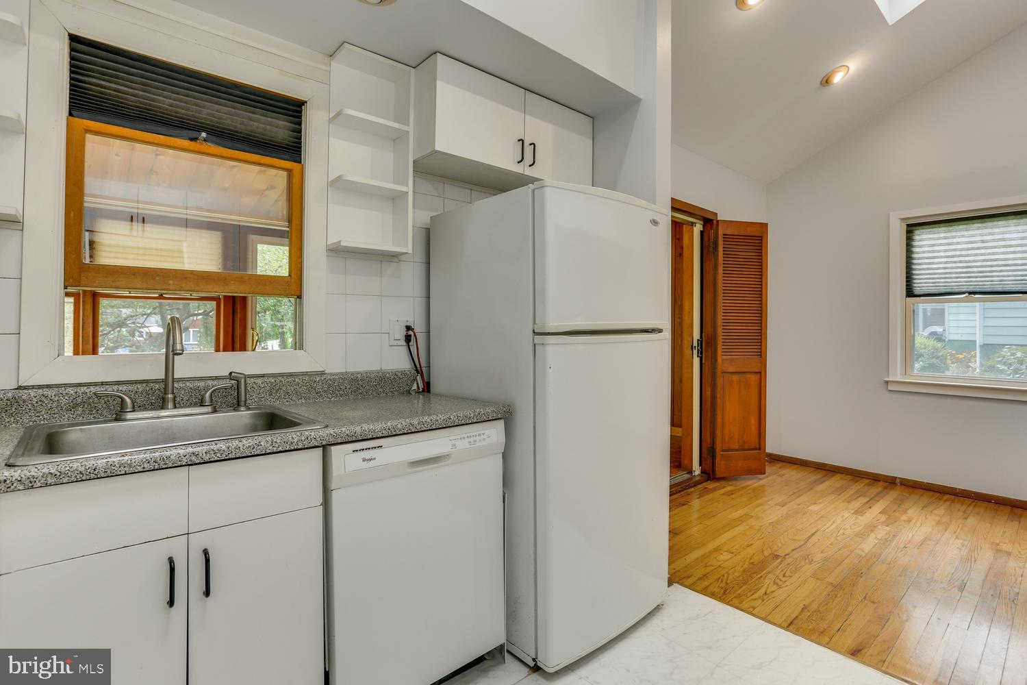59 Gedney Road Lawrenceville, NJ 08648 - Photo 13 of 33 Gallery Image 13