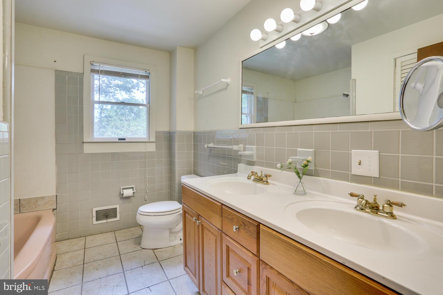 59 Gedney Road Lawrenceville, NJ 08648 - Photo 22 of 33 Gallery Image 22