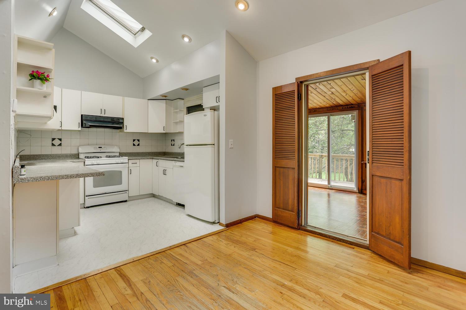59 Gedney Road Lawrenceville, NJ 08648 - Photo 9 of 33 Gallery Image 9