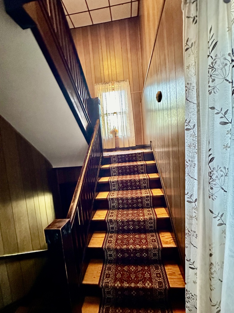 4251 North Marmora Avenue Chicago, IL 60634 - Photo 4 of 24 Gallery Image 4