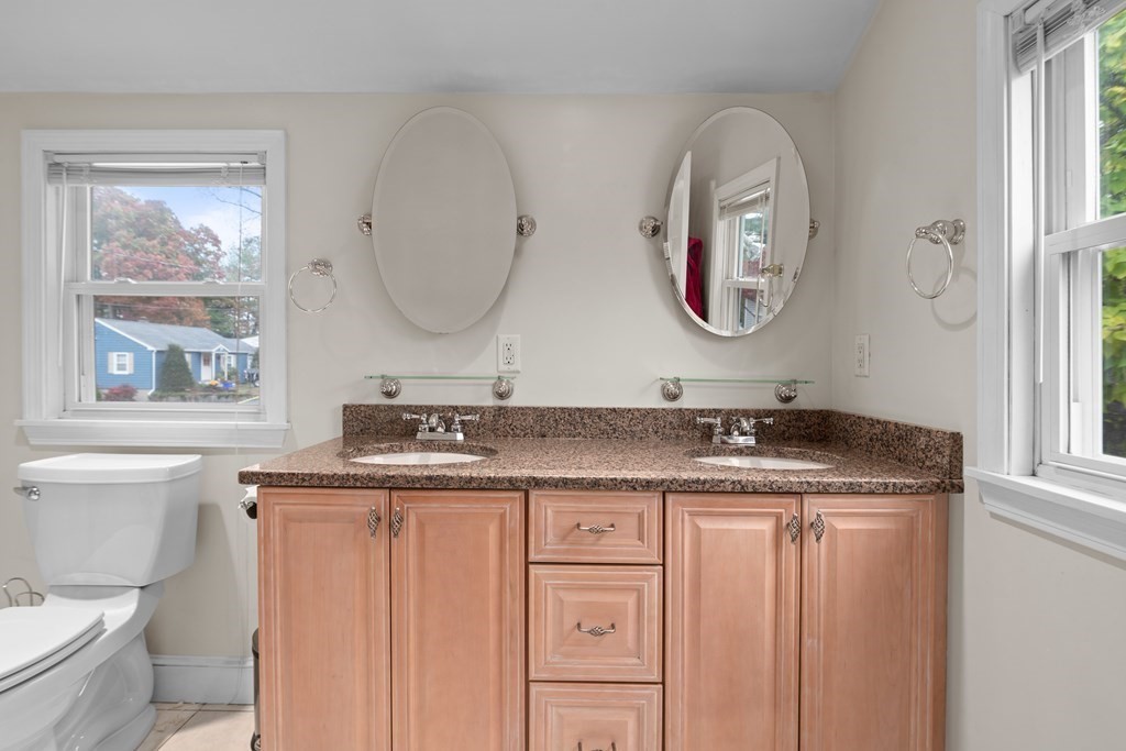 14 Porter Road North Reading, MA 01864 - Photo 31 of 41 Gallery Image 31