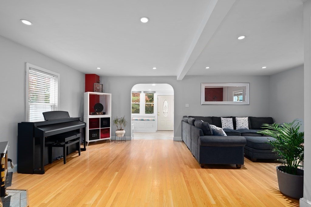14 Porter Road North Reading, MA 01864 - Photo 35 of 41 Gallery Image 35