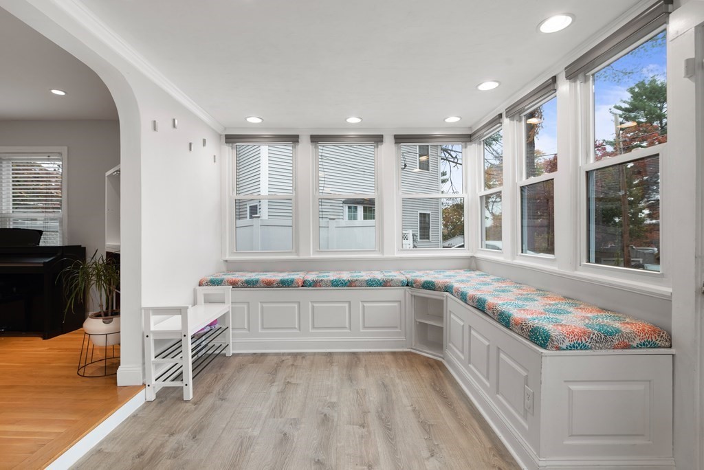 14 Porter Road North Reading, MA 01864 - Photo 4 of 41 Gallery Image 4
