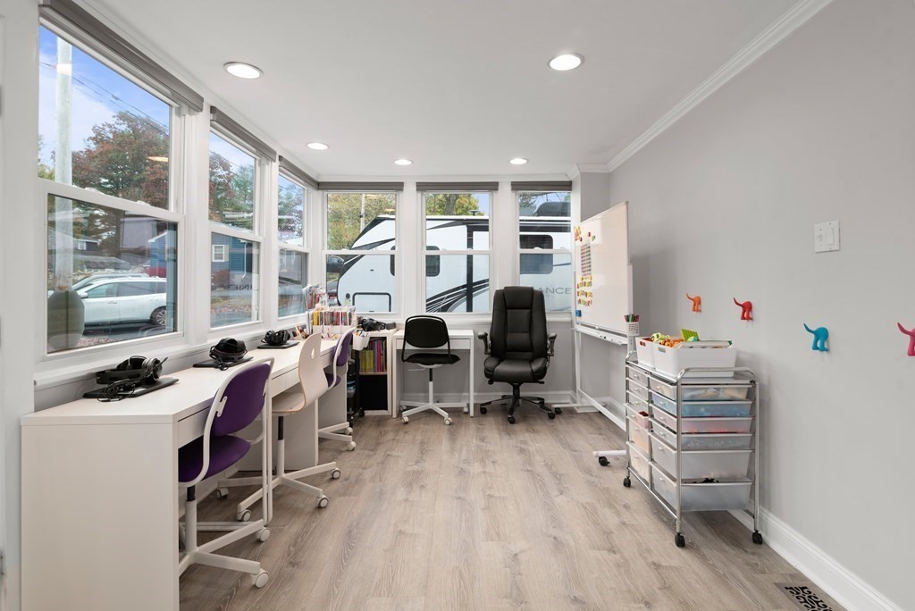 14 Porter Road North Reading, MA 01864 - Photo 5 of 41 Gallery Image 5