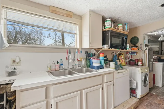 $32,000 | 346 Weiss Street, Saginaw, MI 48604