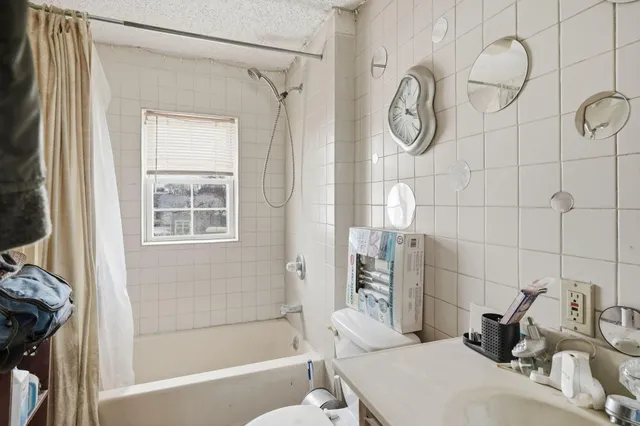 $32,000 | 346 Weiss Street, Saginaw, MI 48604