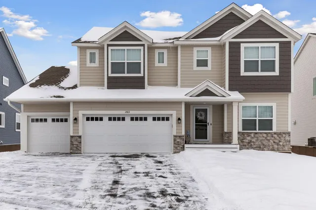 $600,000 | 2813 Jaber Avenue Northeast, St. Michael, MN 55376