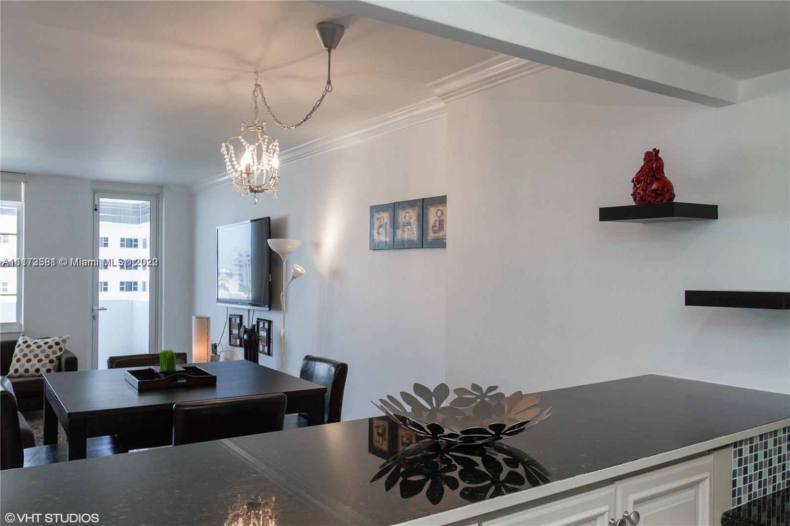100 Lincoln Road, Unit 708 Miami Beach, FL 33139 - Photo 6 of 32 Gallery Image 6