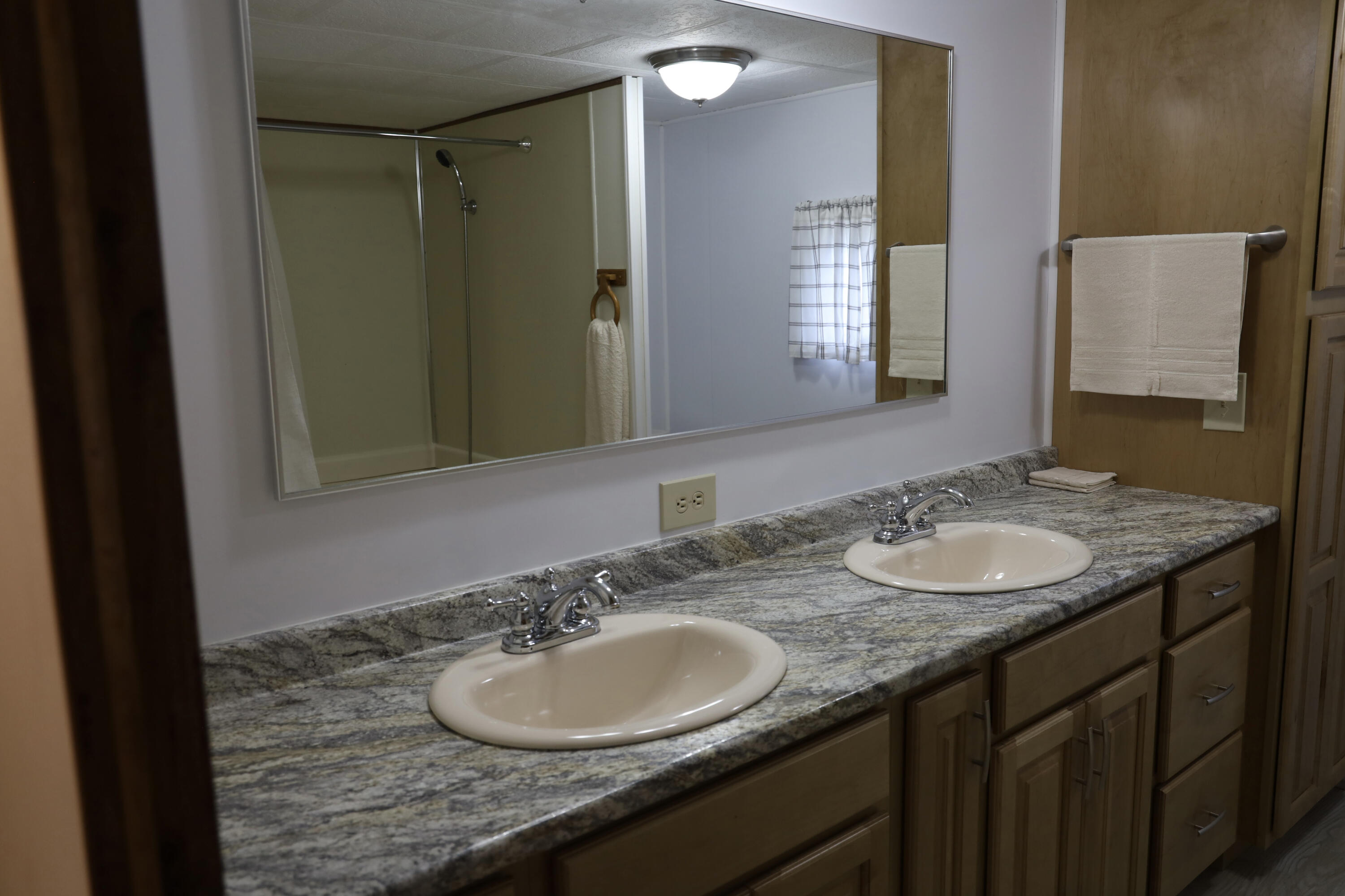 210 West Road, Unit D12 Wellfleet, MA 02667 - Photo 10 of 18 D12 18