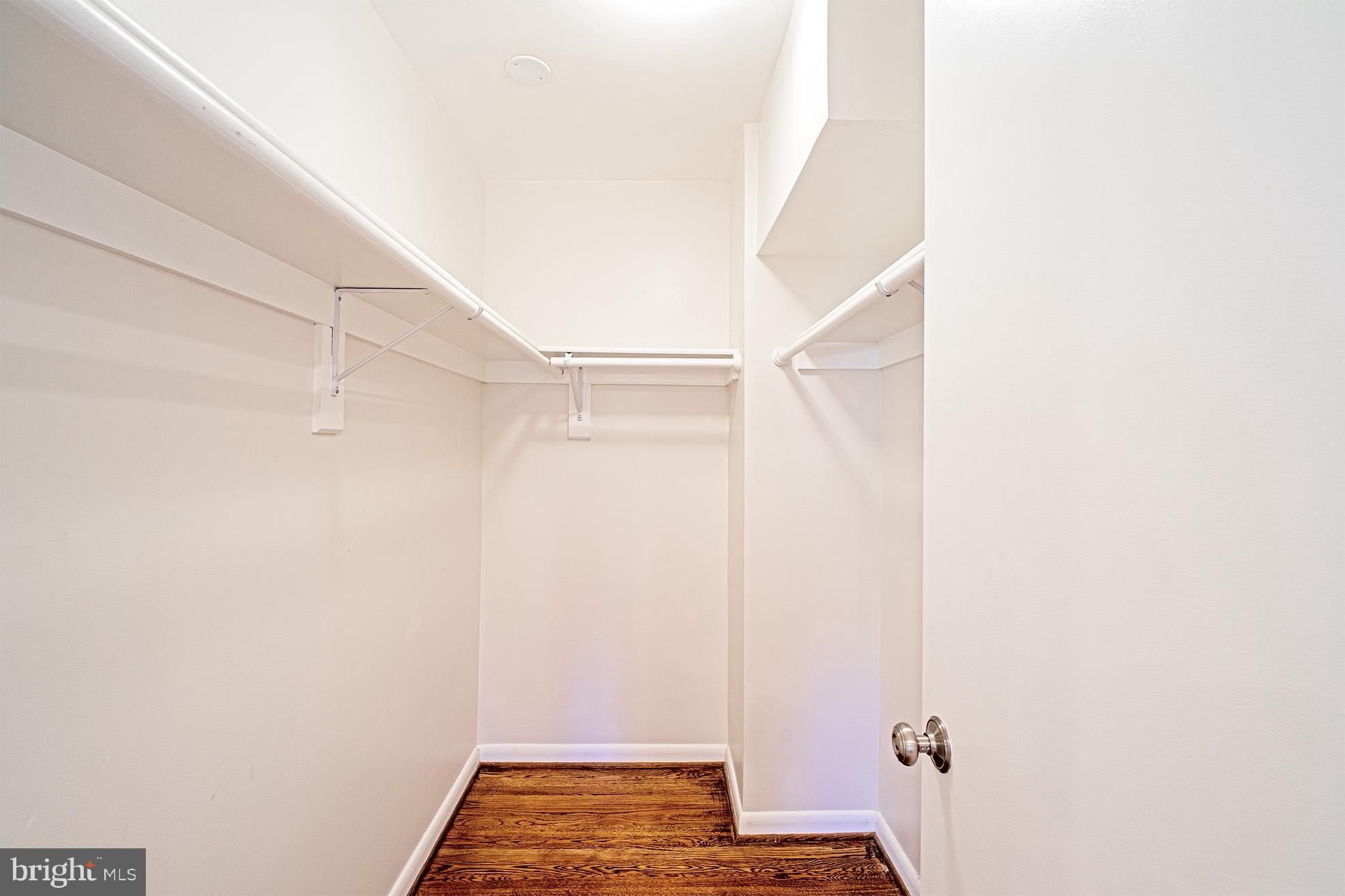 7112 Sea Cliff Road McLean, VA 22101 - Photo 17 of 34