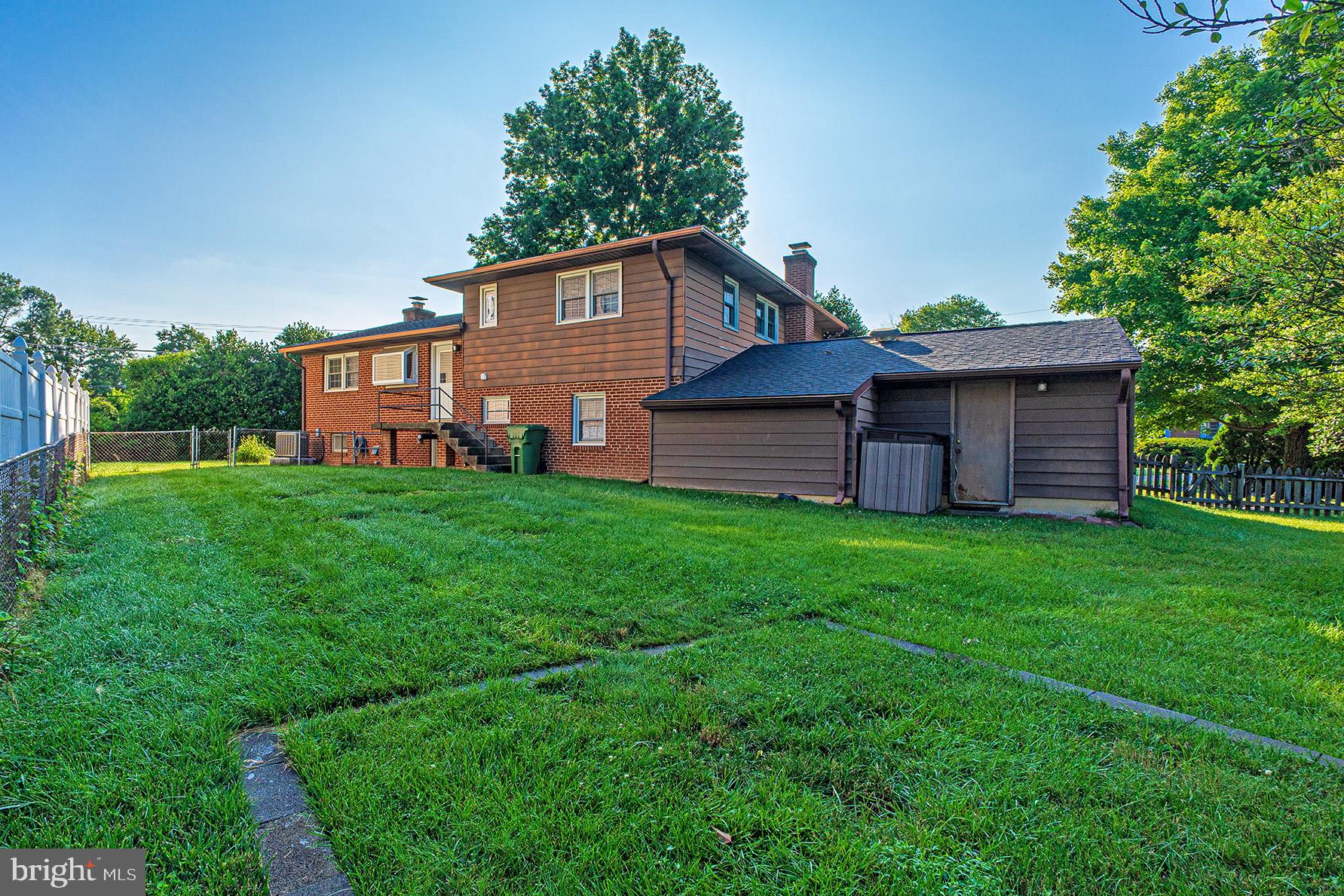 7112 Sea Cliff Road McLean, VA 22101 - Photo 32 of 34