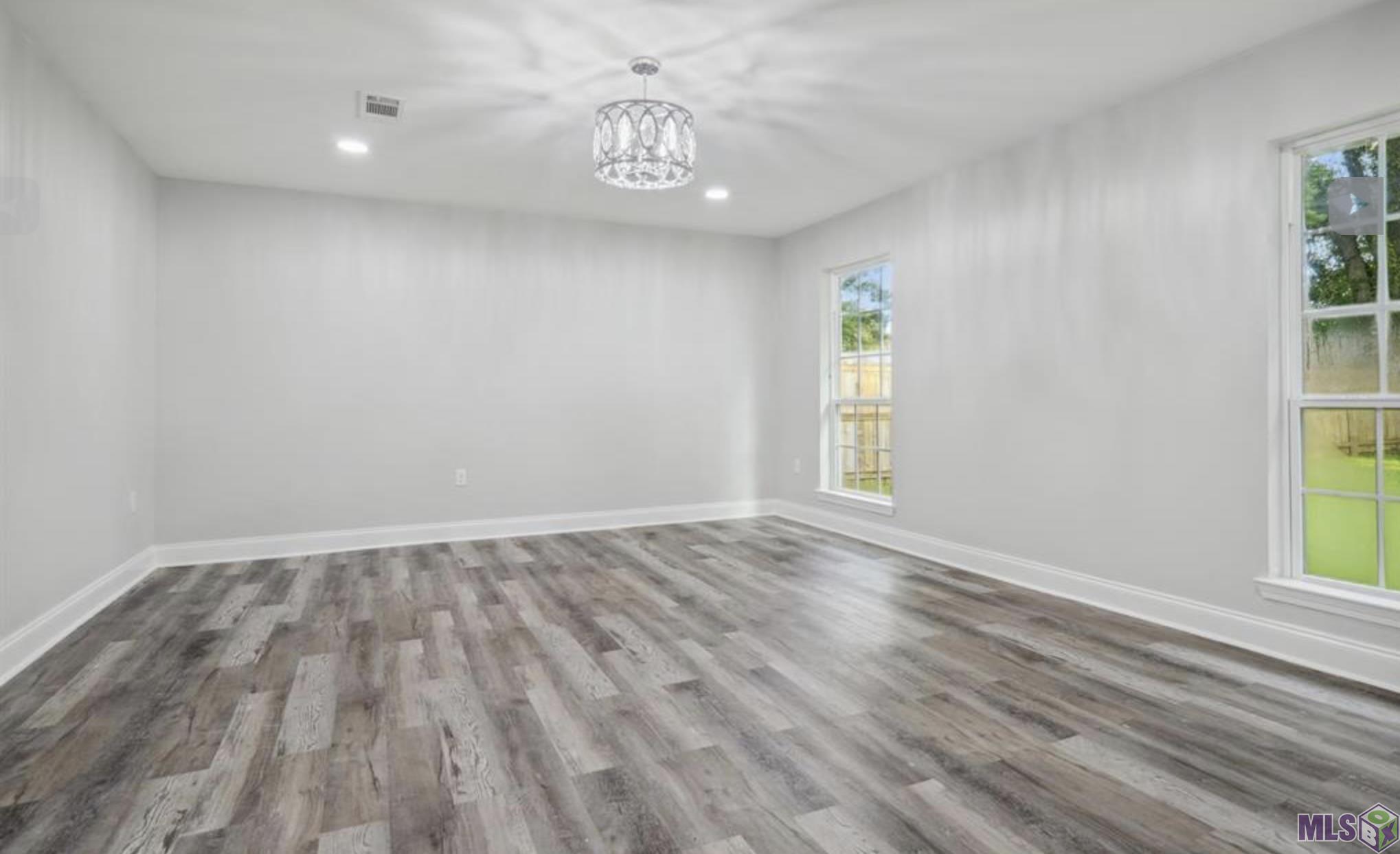 8591 Wakefield Avenue Baton Rouge, LA 70806 - Photo 6 of 13