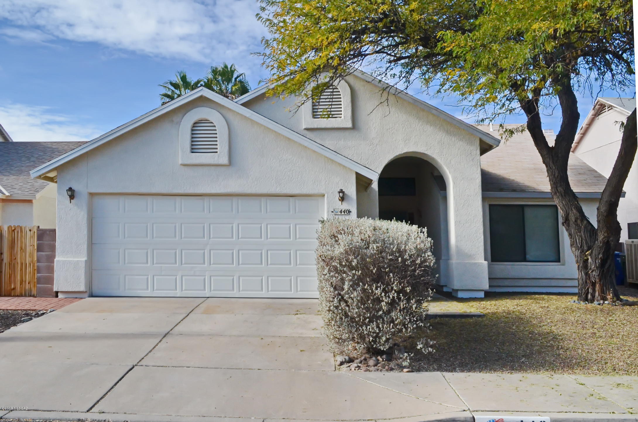 440 South Ridgefield Avenue Tucson, AZ 85748 - Photo 1 of 24