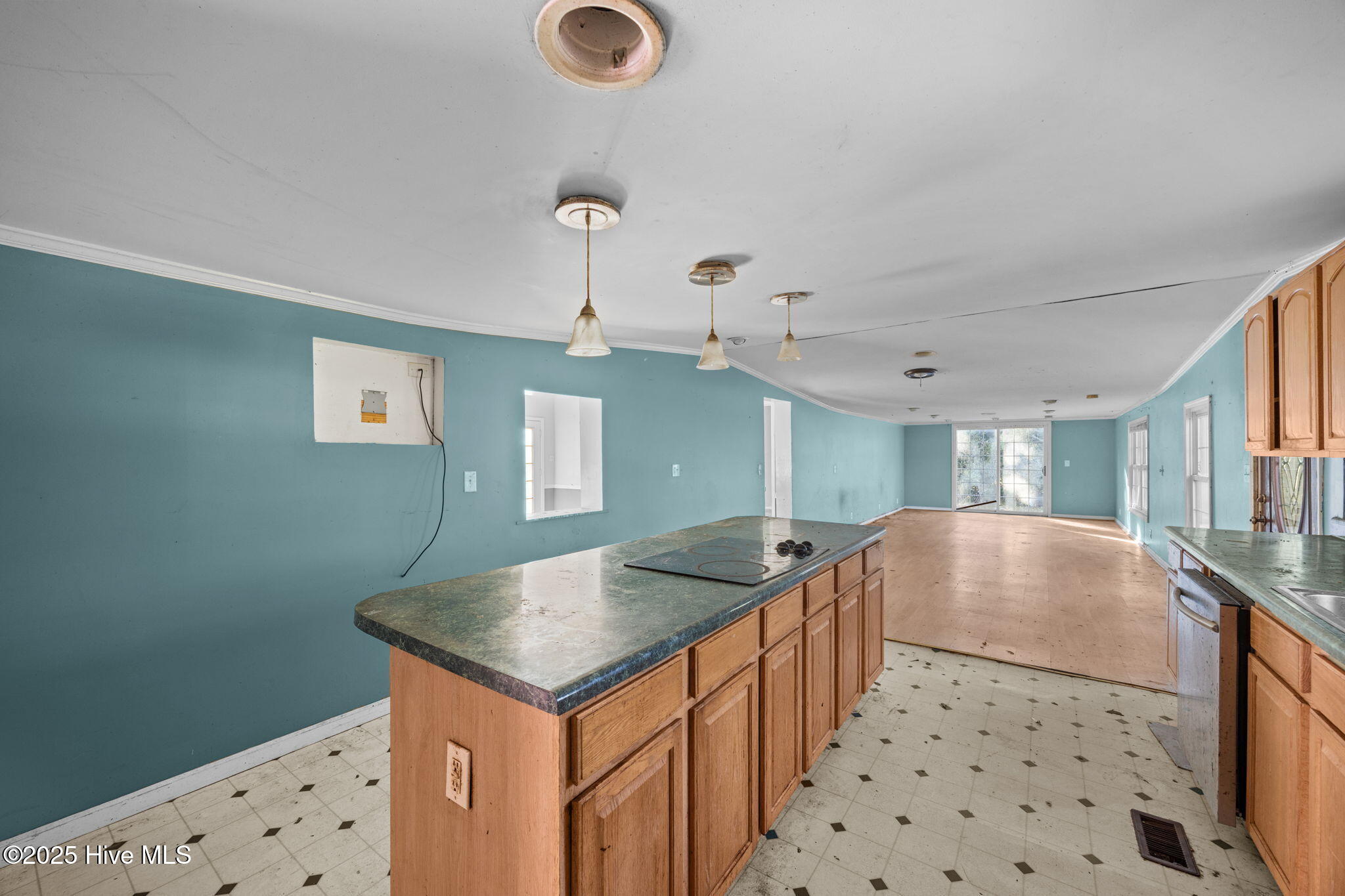 220 Great Neck Road Havelock, NC 28532 - Photo 13 of 33 12-web-or-mls-0C0A4307