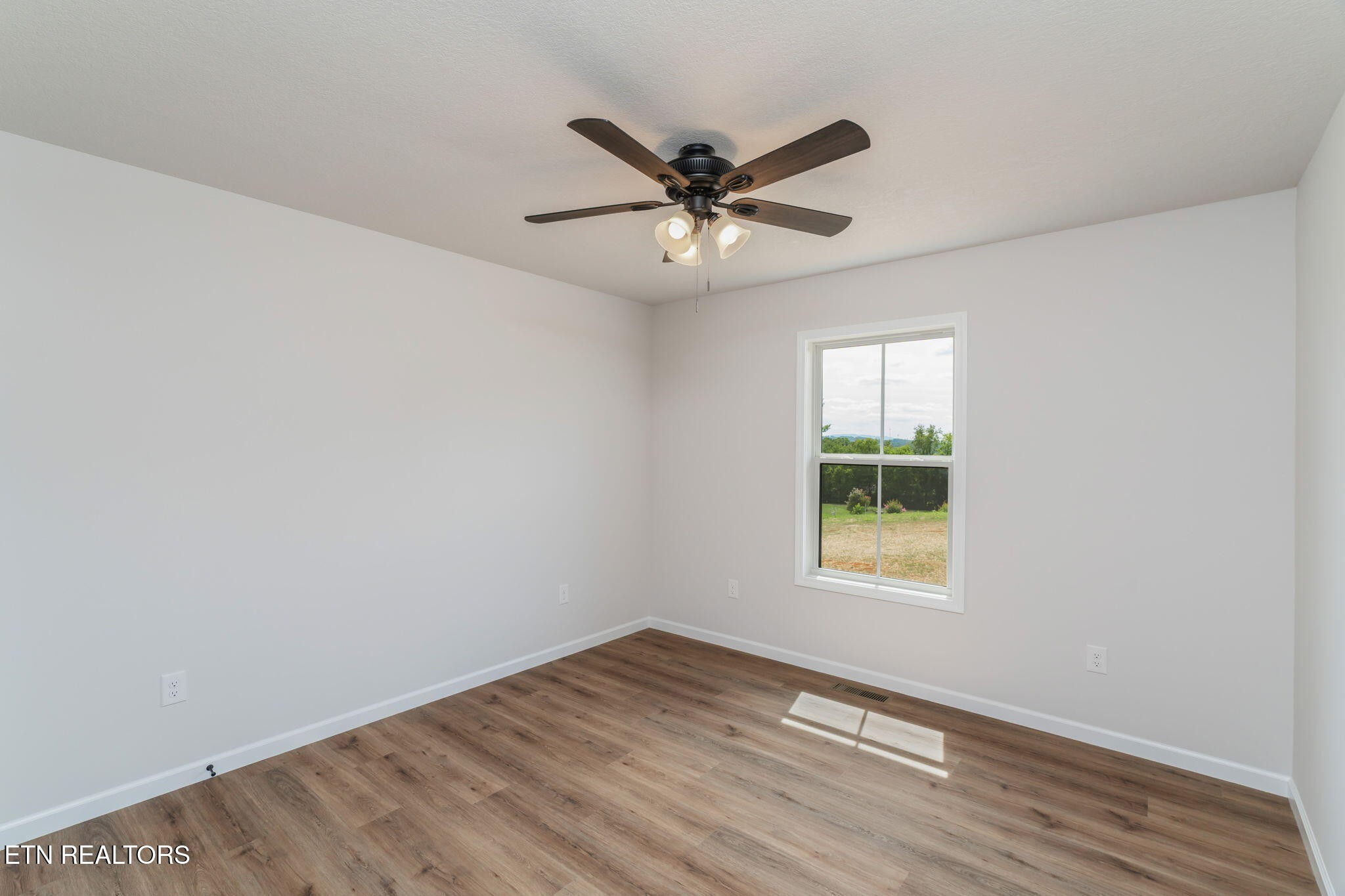 3735 Hardwood Road Kodak, TN 37764 - Photo 23 of 30