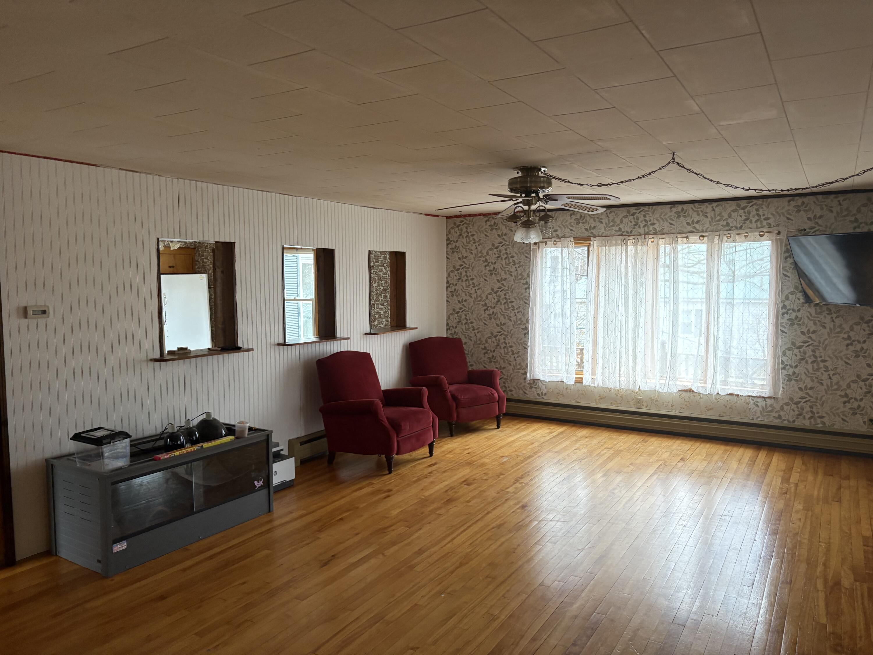 37 Cedar Street East Millinocket, ME 04430 - Photo 8 of 12 IMG_3129
