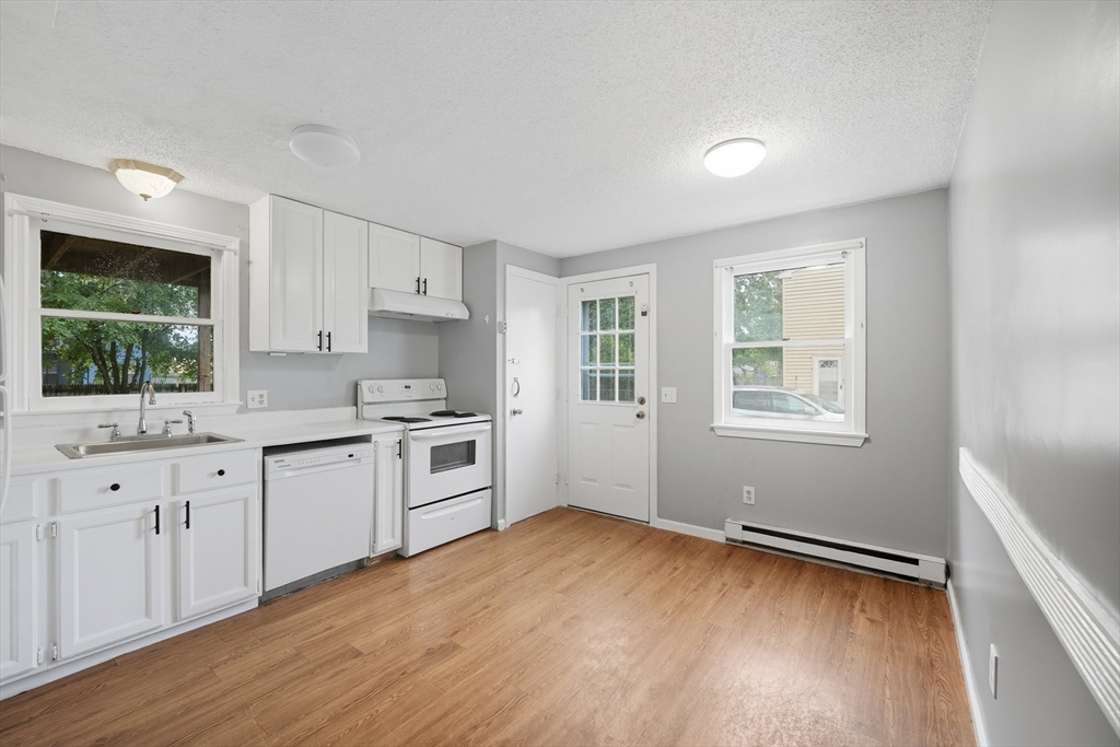 27-29 Allison Lane Springfield, MA 01129 - Photo 30 of 38