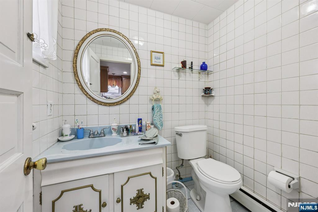 18 Patterson Street Harrison, NJ 07029 - Photo 15 of 30