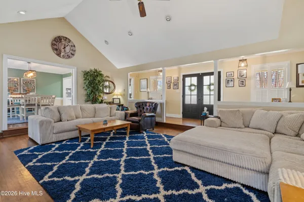 $450,000 | 4801 Country Club Drive North, Wilson, NC 27896