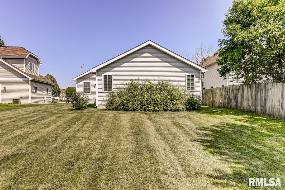 417 North 13th Street Springfield, IL 62702 - Photo 25 of 27