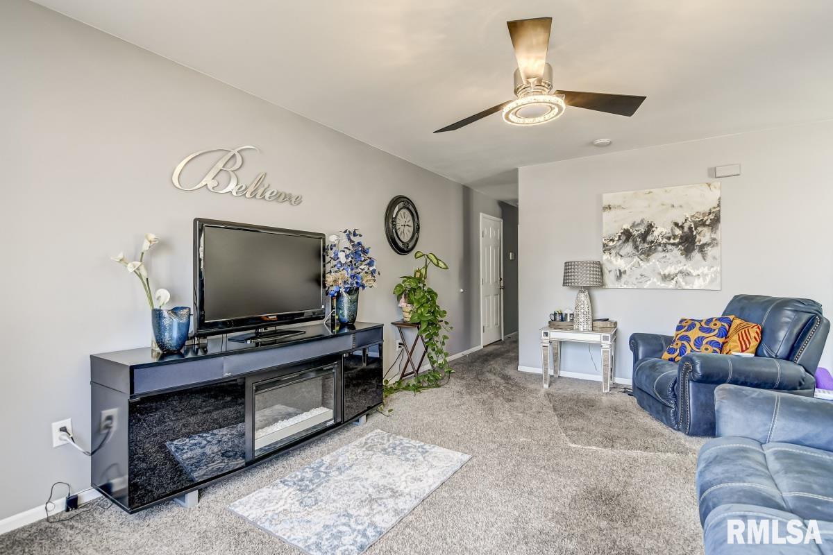 417 North 13th Street Springfield, IL 62702 - Photo 5 of 27