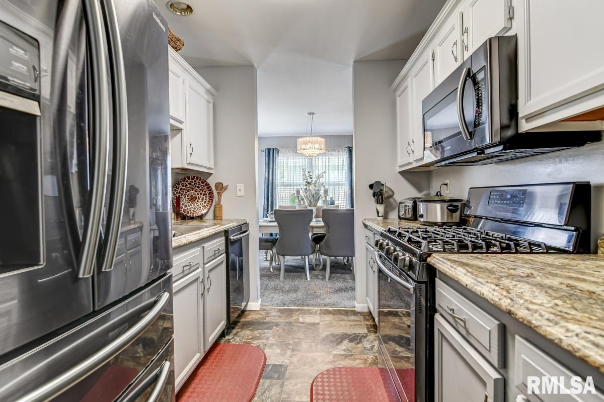 417 North 13th Street Springfield, IL 62702 - Photo 9 of 27
