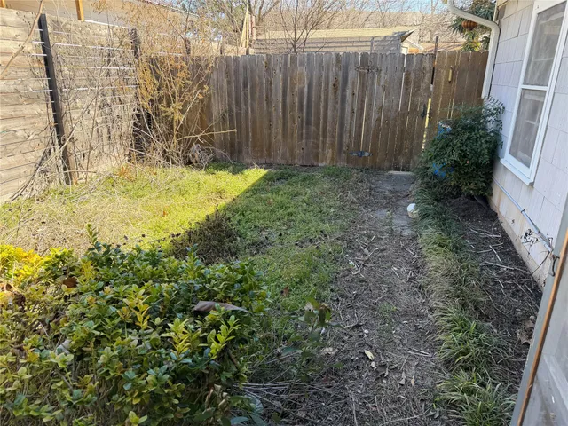 $425,000 | 7103 Ryan Drive, Austin, TX 78757