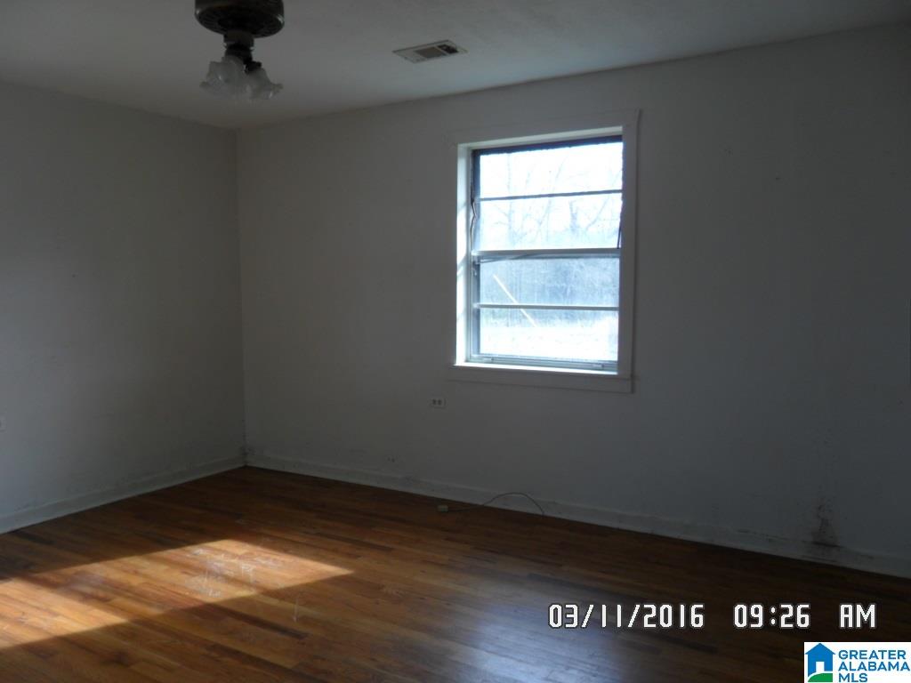122 Robinson Street Jemison, AL 35085 - Photo 7 of 13