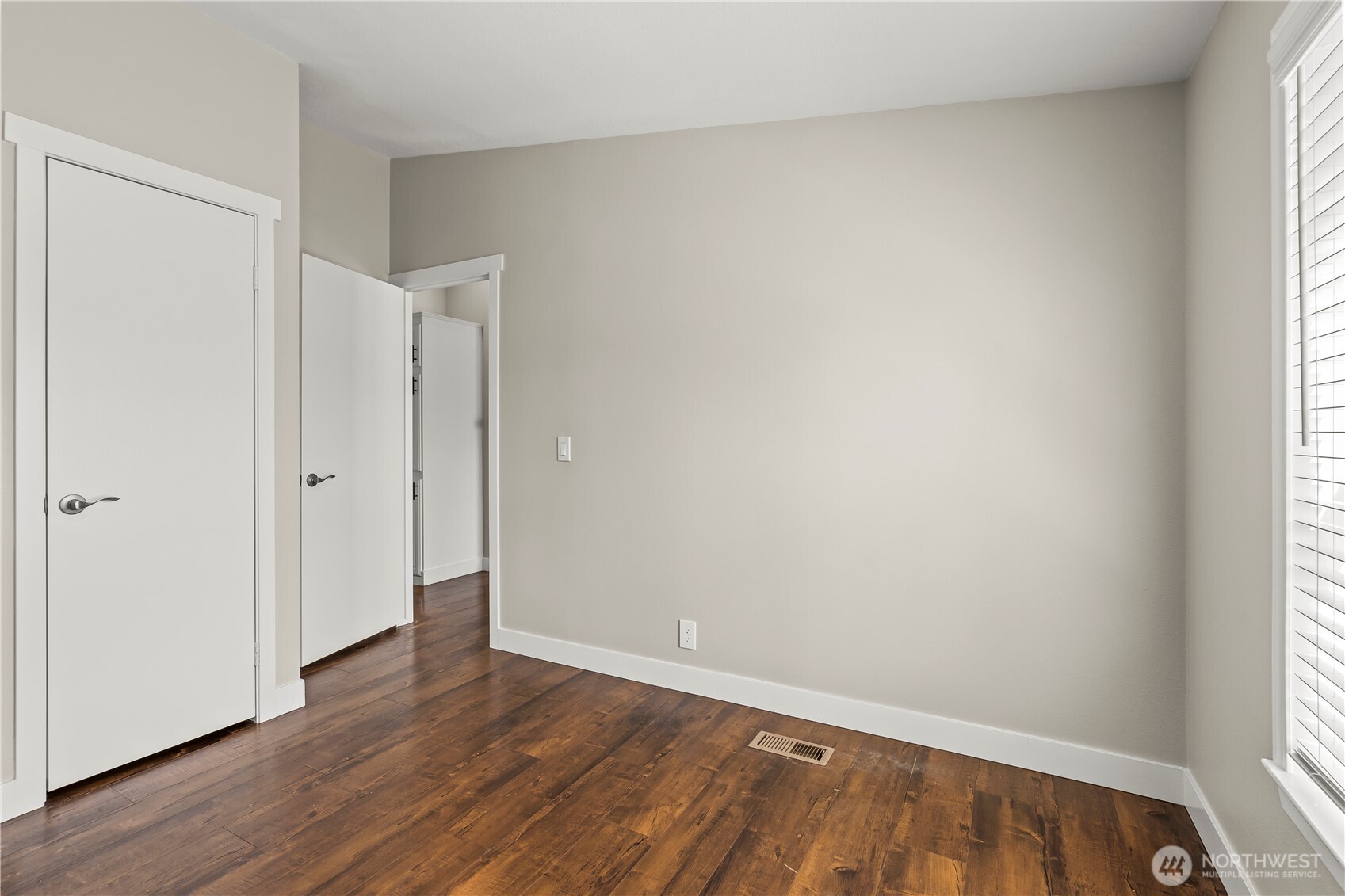 1112 Long Road, Unit 5 Centralia, WA 98531 - Photo 10 of 22