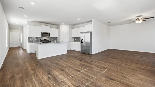 $363,990 | 3505 Amaretto Road, Aubrey, TX 76227