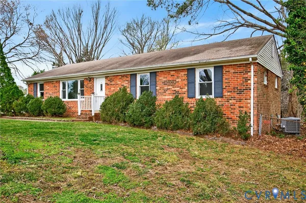 $2,200 | 7146 Cold Harbor Road, Mechanicsville, VA 23111