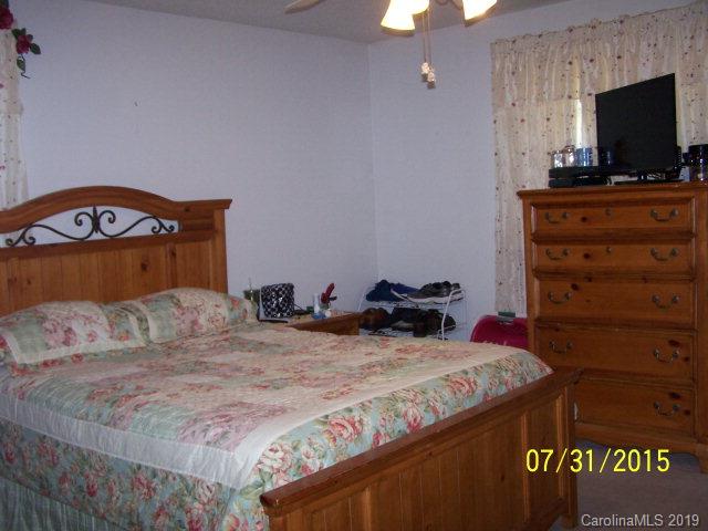 412 Landis Road Marion, NC 28752 - Photo 8 of 22 Gallery Image 8