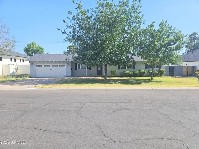 $4,250 | 4139 East Clarendon Avenue, Phoenix, AZ 85018