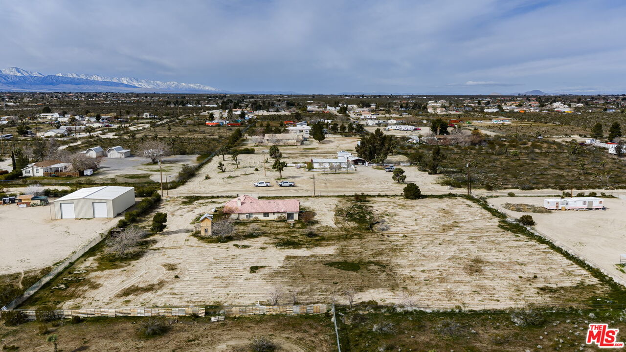 13377 Paramount Road Phelan, CA 92371 - Photo 25 of 28