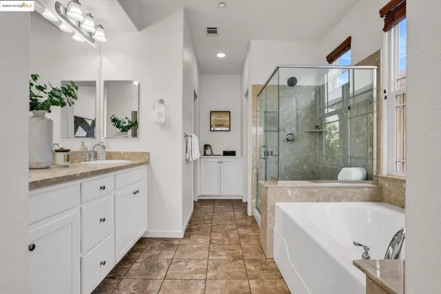 $1,249,000 | 1623 Fortmann Way, Alameda, CA 94501