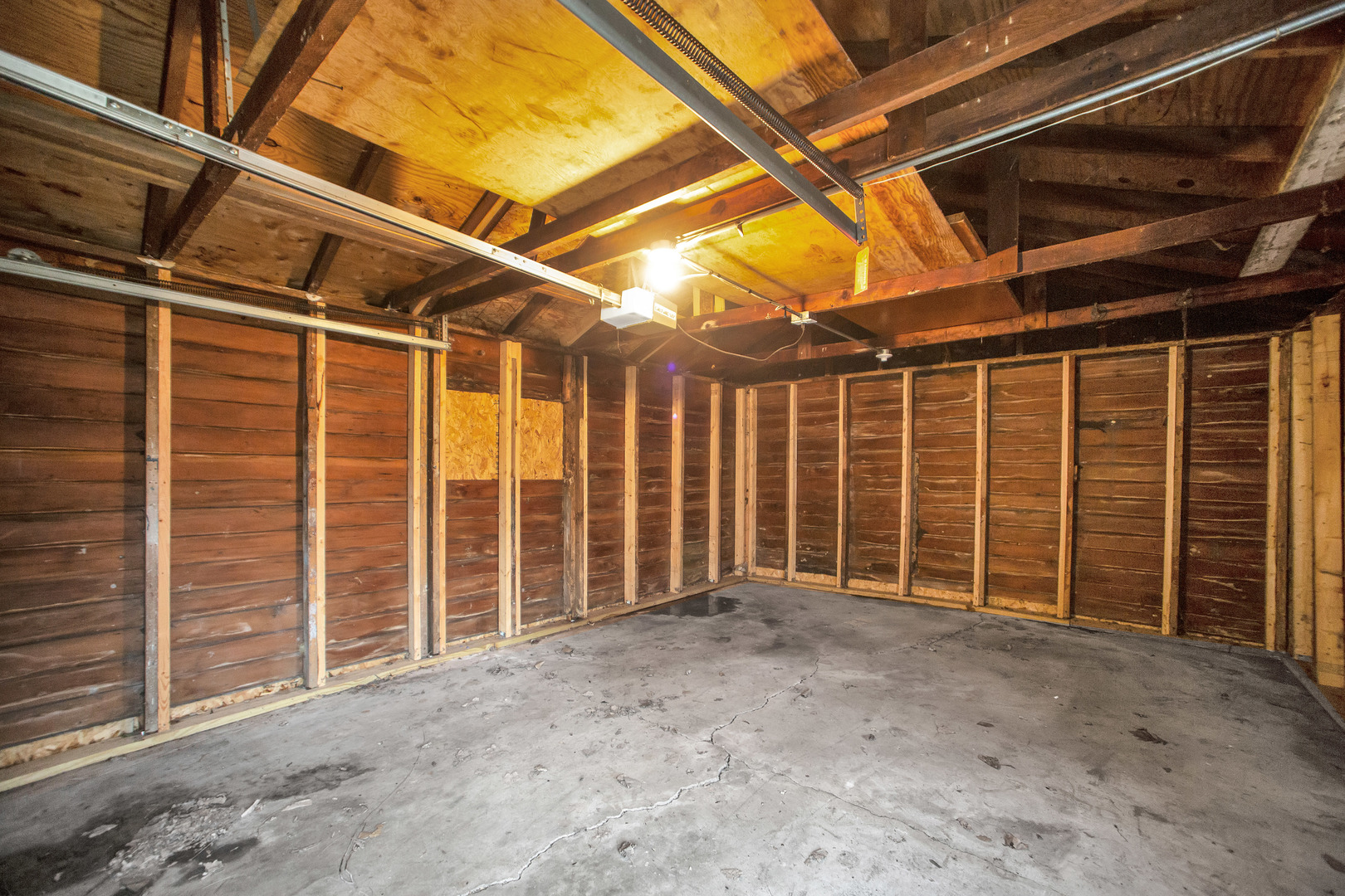 15014 Ridgeway Avenue Midlothian, IL 60445 - Photo 15 of 18 a view of an empty room
