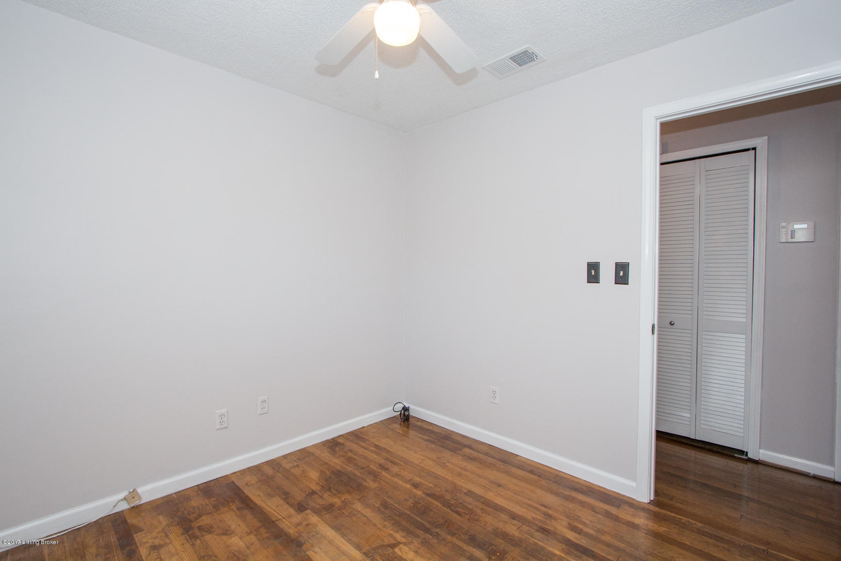 9106 New Maple Road Louisville, KY 40229 - Photo 20 of 48 JThomas Photography-9106 Maple-9