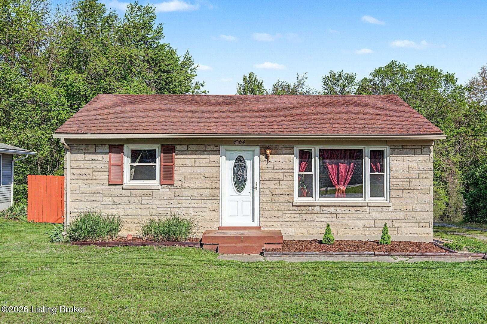 7304 Rutledge Road Louisville, KY 40258 - Photo 1 of 41 1-web-or-mls-7304-rutledge-road-25