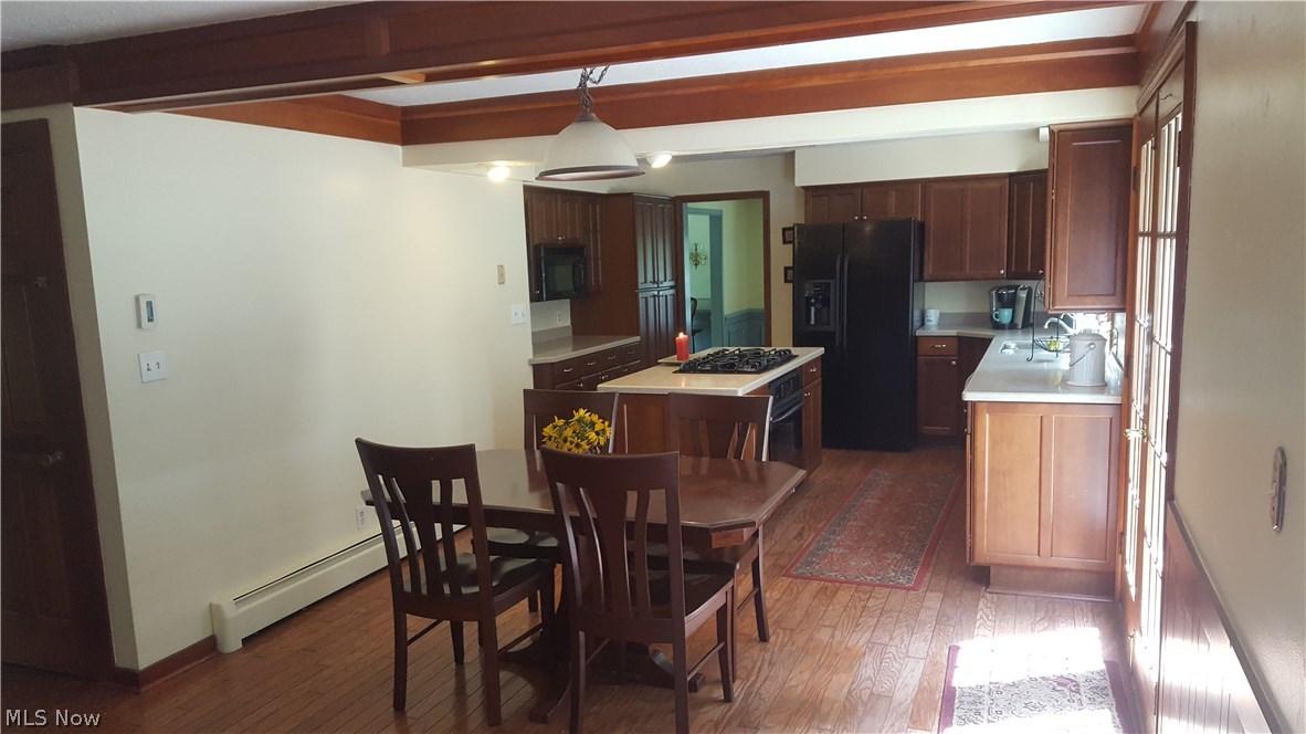 8158 Chagrin Road Chagrin Falls, OH 44023 - Photo 7 of 35 Gallery Image 7