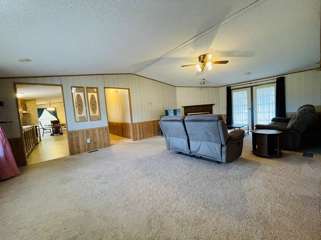 163 Edmonds Road Galax, VA 24333 - Photo 3 of 27 Gallery Image 3