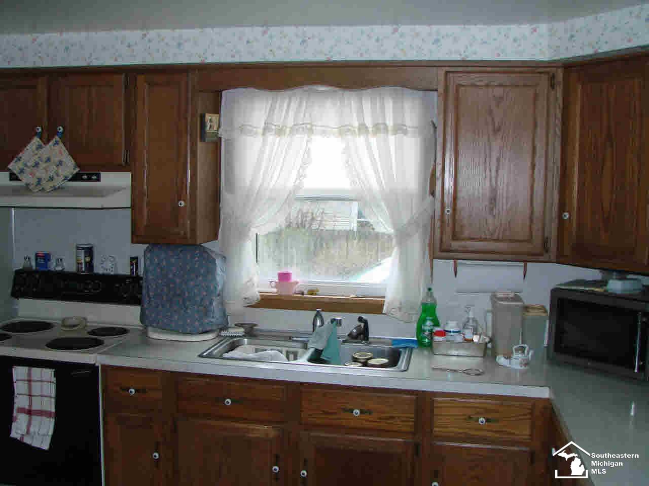 3270 West Albain Road Monroe, MI 48161 - Photo 13 of 13 21122870-12.JPG