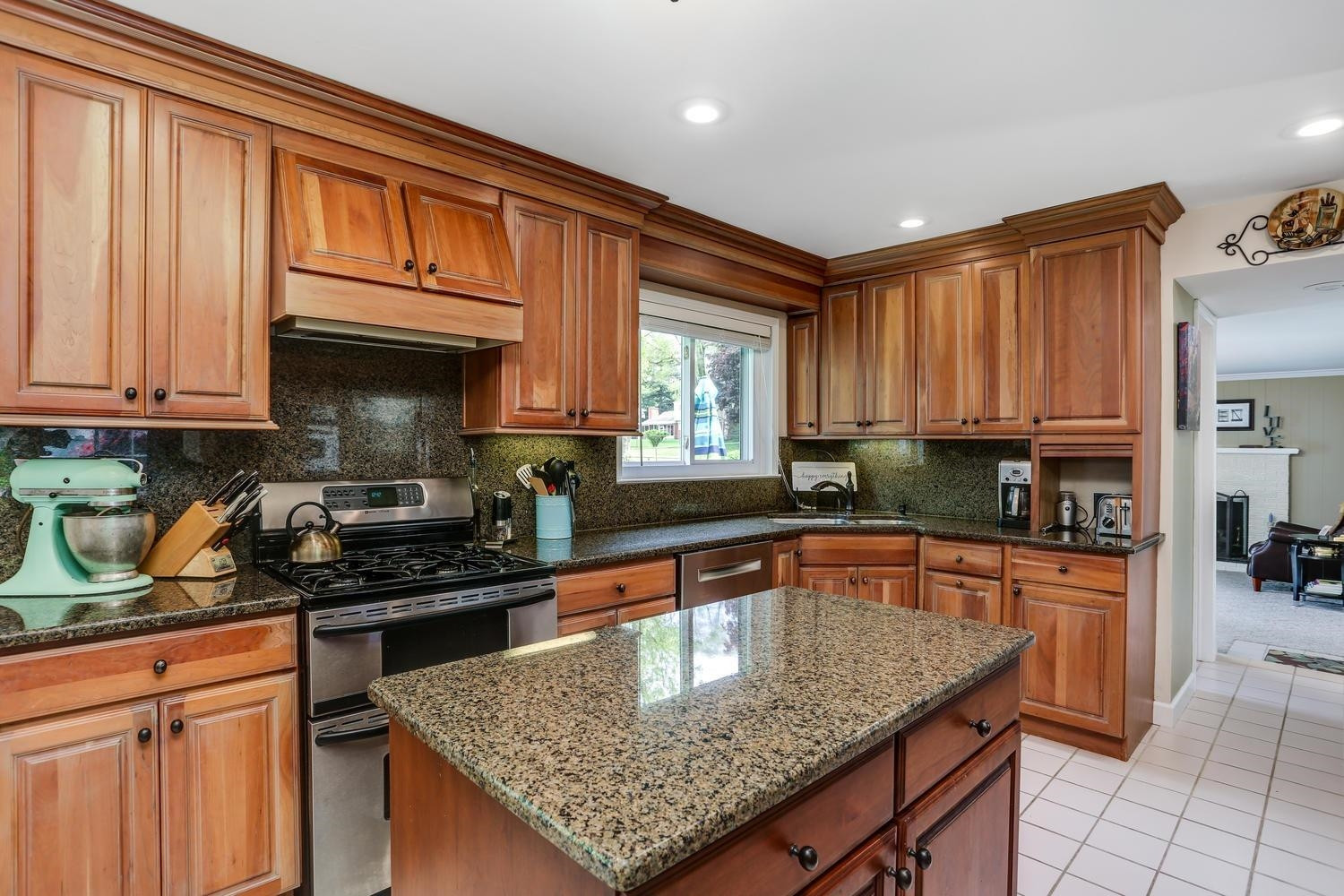 347 Willis Road Saline, MI 48176 - Photo 11 of 29 Photo 11