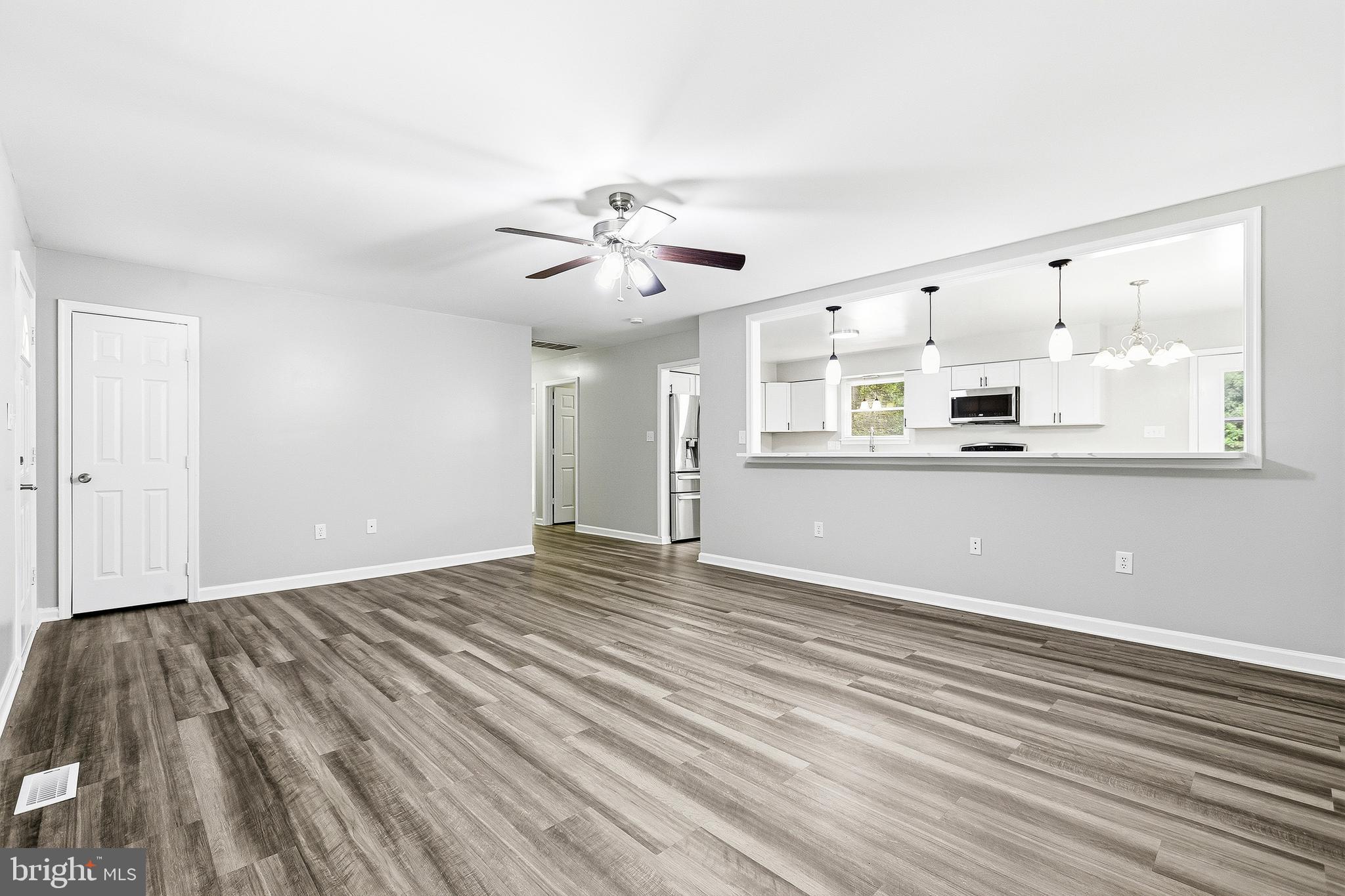 14549 Round Hill Road King George, VA 22485 - Photo 8 of 35