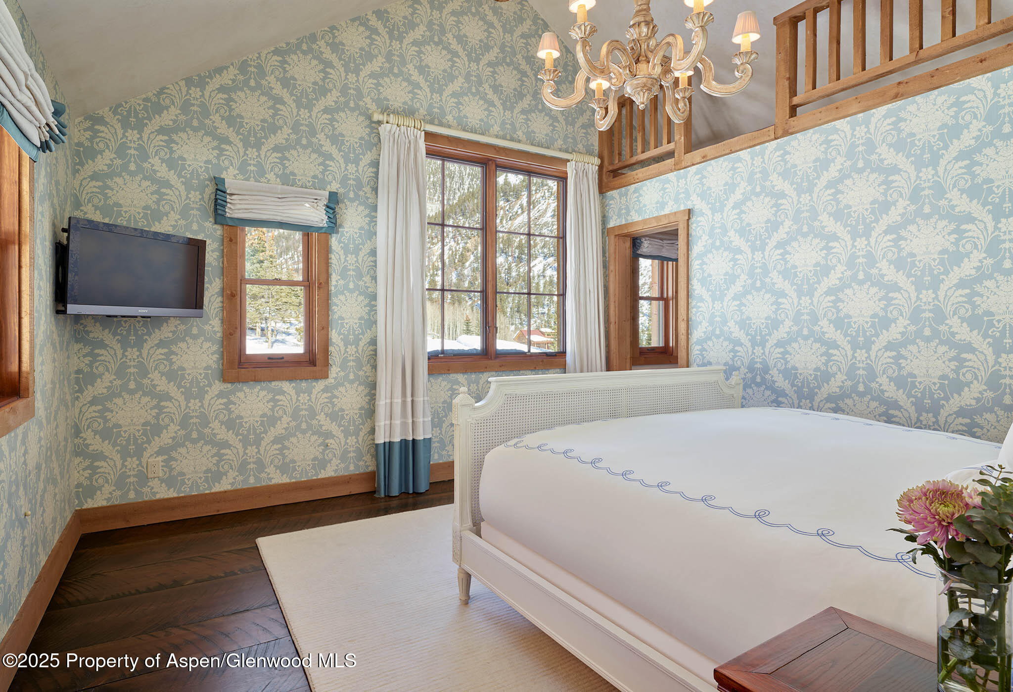 125 Rooney Circle Aspen, CO 81612 - Photo 54 of 57 Northstar cabin bedroom